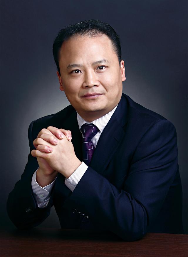 通威集团董事局主席刘汉元：将在光伏新赛道持续领跑，助推能源转型
